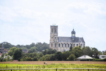 Zicht op de abdij van Grimbergen met Sint-Servaasbasiliek